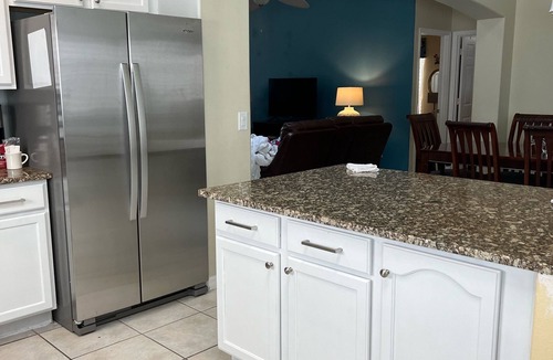 Windsor Palms House | House by the Mouse-Lux one Story Home; 3 miles to Disney, Private Pool and spa