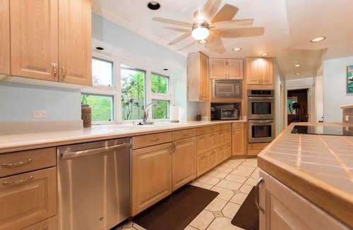 Kalama Tract House | Huge House Near Kailua Beach, Short Stay Available