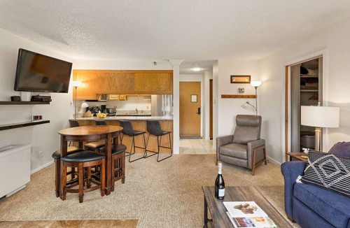 Snowmass Village Condo | Ideal Snowmass Retreat! Balcony w/Grill, Hot Tub, Wood FP, Steps to Base Village, Trails & Shops!