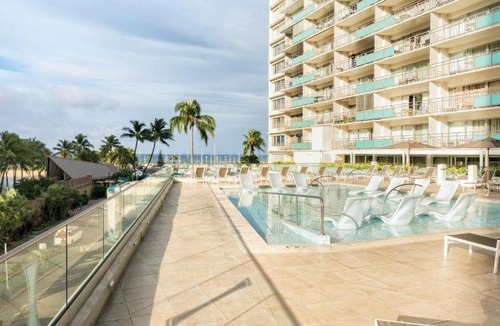 Waikiki Apartment | Ilikai luxury suites with free parking - unit#1123