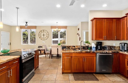 Kailua-Kona House | Incredible Luxury Beach House with Pool, Hot Tub, and Ocean Views in Kailua-Kona, Big Island, Hawaii