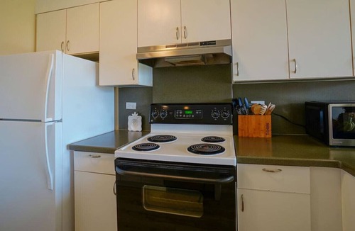 Kihei Apartment | JULY 109/nt plus fees ! A/C ocean view