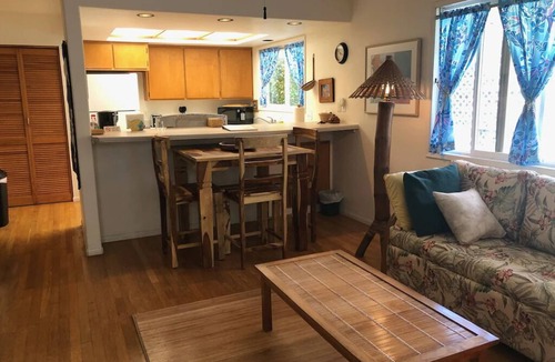 Keaau Cottage | Jungle Cottage: Watch Whales