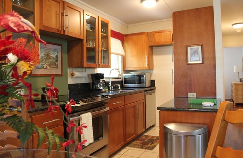 Kailua House | Just steps from the sand—enjoy a pool, hot tub, bikes, beach gear & more!