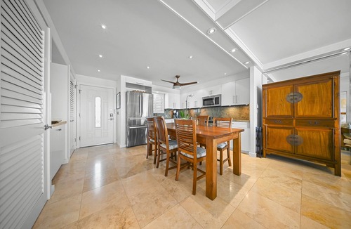 Diamond Head - Kapahulu - St. Louis Condo | Kaimana Shores Getaway by Gather: Gold Coast Condo w/Diamond Head & Ocean Views