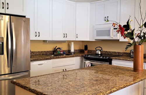 Kihei Condo | Kamaole Sands - 3BR/2BA, Ocean View- AC unit- great location