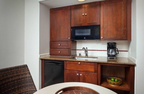 Lihue Resort | Kauai Resort 2 Bedroom Condo Sleeps 6