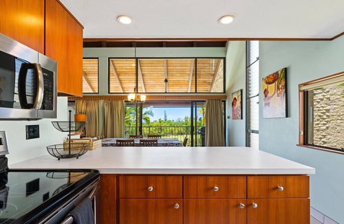 Keauhou Condo | Keauhou Punahele E301 | Spacious Oceanview Golf Course Condo Near Keauhou Bay