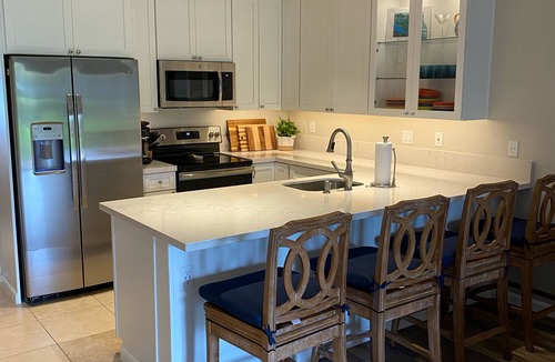 Kihei Condo | Kihei Ground-Floor Condo Steps to Kamaole III Beach King Bed Pool & A/C