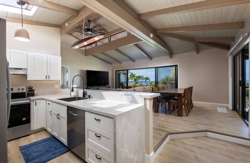 Kailua-Kona House | Kona Beach House Getaway
