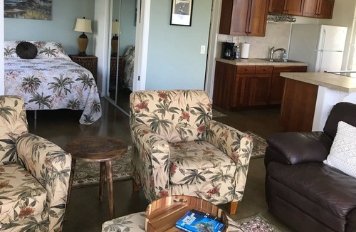 Holualoa Cottage | Kona Coffee Cottage in Holualoa