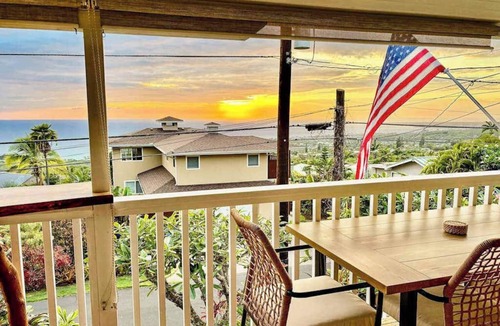 Kailua-Kona House | Kona Home with Ocean Views, Lanai, Private Gazebo & Firepit