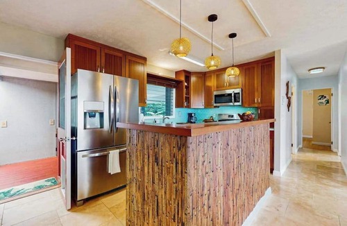 Kailua-Kona House | Kona Home with Separate Ohana, Ocean Views, Gazebo & Firepit