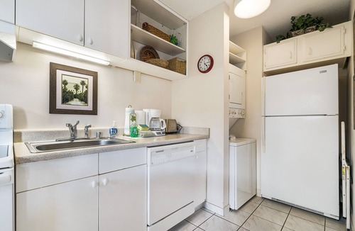 Kailua-Kona Condo | Kona Makai 2-102 Beautifully appointed, Ground Floor, Wifi, AC!