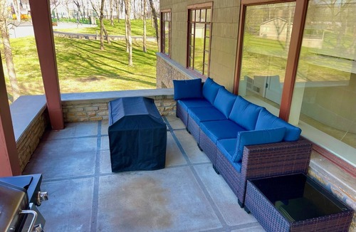 Cleora House | Lakefront cabin in Duck Creek
