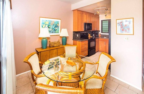 Lihue Condo | Lanai to Lawn! Chic Kitchen+Bath, Ceiling Fans, WiFi, Tile Floors–Kaha Lani 110