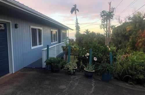 Honokaa House | Land of Sunshine. Honokaa on the Hamakua Coast