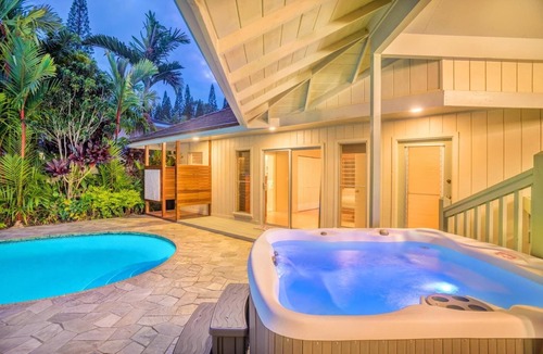 Princeville House | Large Princeville home with pool and jacuzzi on the Makai Golf Course