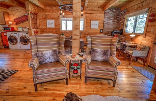 San Juan River Village Cabin | Last-Min Summer Escape! 15% Off Your August Stay. Must Book By 8/17/26.