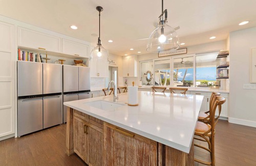 Kailua-Kona House | Last Minute Booking Sale! Luxury Retreat in Kona with Saltwater Pool