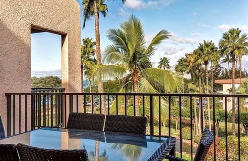 Kihei Condo | Live in Luxe Style w/Modern Kitchen, WiFi, Washer/Dryer–Kamaole Sands 10413