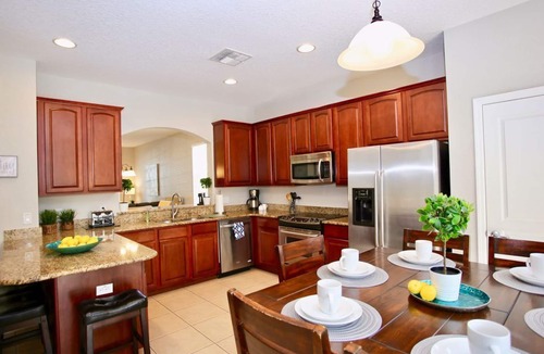 Windsor Hills House | Livin the Dream, Closest FREE Resort to Disney! 3 Kings