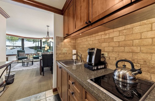 Olympic Valley Condo | Located @ Everline Resort & Spa, Pools/Spas/Golf/Ski-in&out/Sledding/Ice Skating