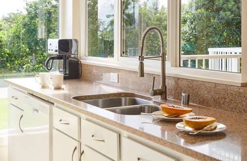 Princeville Condo | Loft Condo with Partial Ocean View