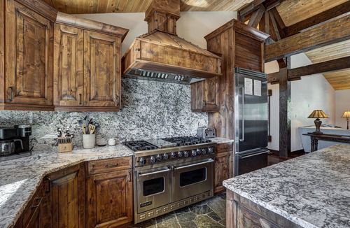 The Highlands Cabin | Long Ridge Lodge | Heavenly Views and Private Spa, Quiet Neighborhood.