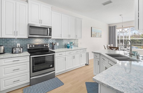 Highlands Reserve Villa | Luxury 4 bed villa private pool & spa, close to Disney Parks on Golf Community