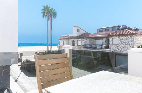 Santa Ana Heights House | Luxury 4Br W Ac, Rooftop Deck, And Stunning Ocean Views By Beachview Rentals