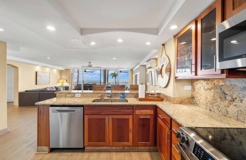 Kihei Condo | Luxury by the Waves:Royal Mauian 218-Your Premium Oceanfront Sanctuary!-With A/C