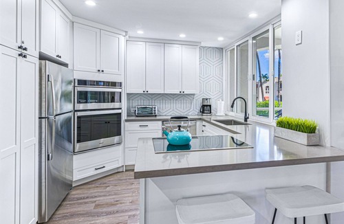 Wailea Condo | Luxury Wailea Family Condo. Complete Remodel! AC and Pool.