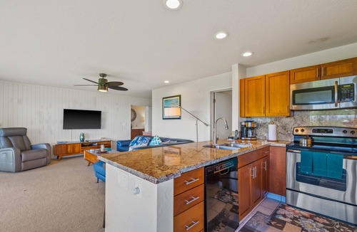 Princeville Condo | Majestic Ocean Views from Pali Ke Kua 127