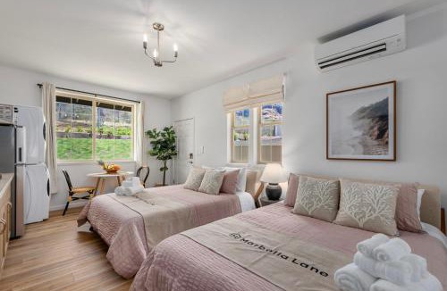 Makaha Valley House | #Marbella Lane - Blissful Mountain-View Studio in Makaha