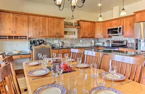 Estes Park Condo | Mary's Lake Condo Beautiful, Peaceful Mountain Retreat