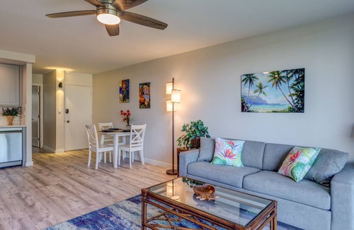 Napili Condo | MAUI BEAUTY ~ Tropical Napili Bay Lahaina CONDO ~1BR King ~ Kitchen ~ AC!
