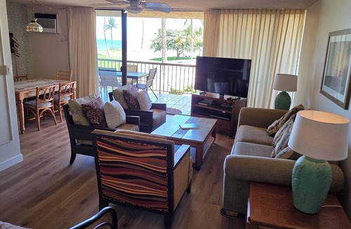 Kihei Condo | Maui Sunset B220 ~ 2 BR, 2 BA, Full Kitchen, Ocean View Condo!