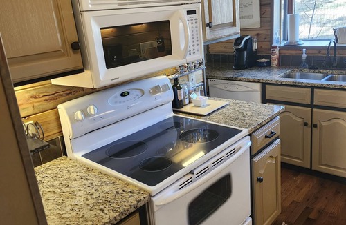 Estes Park House | Mid-Term Rental ~30 Days Peaceful Private Home on 3/4 acre. Pines-Wildlife-Views