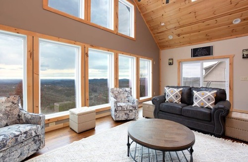 Chalet Village North Cabin | Million Dollar Views/Near Downtown Gatlinburg/New