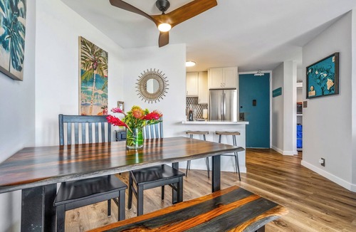 Kihei Condo | Modern and Relaxing Oceanfront Vistas