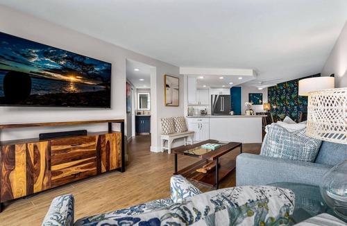 Kihei Condo | Modern & Polished Oceanfront Vistas