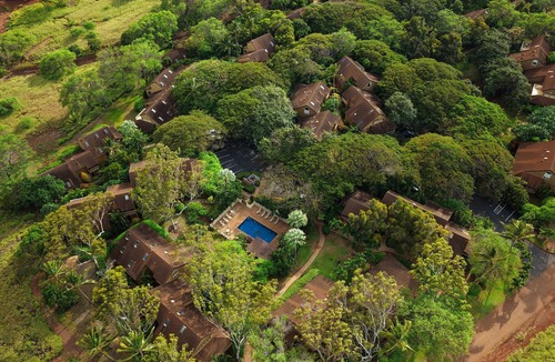 Maunaloa House | Molokai Paniolo Hale Oasis: Private Beach, Pool