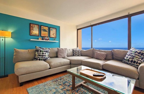 Waikiki Condo | Monthly Discovery Bay 2719 Ocean/Sunset/Marina/City Views 1 Bdrm 1 Kng Bed