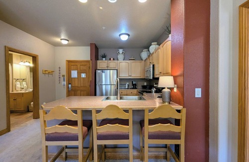 Mountain House Condo | Mountain & River views! Close to the Bike Path!