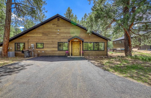 Pagosa Springs House | New Luxury Listing! Beautiful 4 Bedroom Home, PLUS Guest House on 20 Acres, Spectacular Mtn Views
