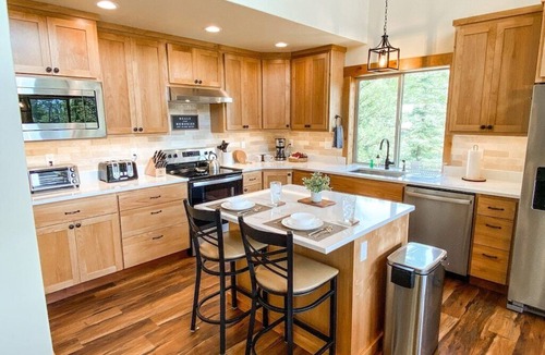 Columbine Lake House | New Luxury Mountain Home | Hot tub | Nat'l Forest | 4Kings | 2.5mi to Purgatory