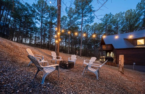 Broken Bow Cabin | NEW OWNER SPECIAL! Private, relaxing, family cabin | Kiss An Angel