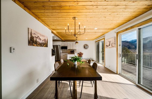 Hermosa Cabin | Newly Remodeled Mountain Cabin w/Epic Views, A/C, Optional Hot tub, 2 Kitchens