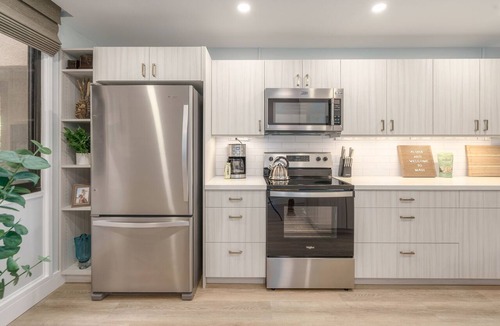 Kihei Condo | NEWLY REMODELED-RARE GROUND FLOOR 2 BD-NICELY UPDATED-AC-METICULOUS CLEANING